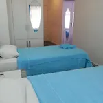 Lancelot Hotel