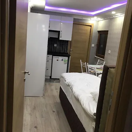 Lancelot Hotel 3*