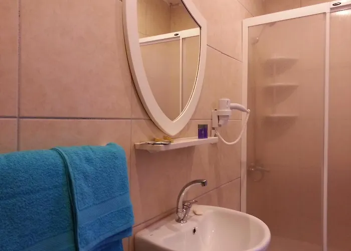 Otel Lancelot 3*